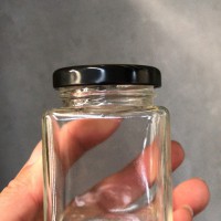 徐州生产100ml方形蜂蜜玻璃瓶,厂家直销食品玻璃瓶