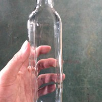 徐州生产500ml方形橄榄油玻璃瓶,麻油玻璃瓶生产商