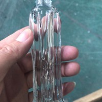 热销30ml鱼尾香水玻璃瓶化妆品玻璃瓶生产厂家