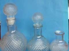 工艺玻璃酒瓶生产厂家高档酒瓶批发